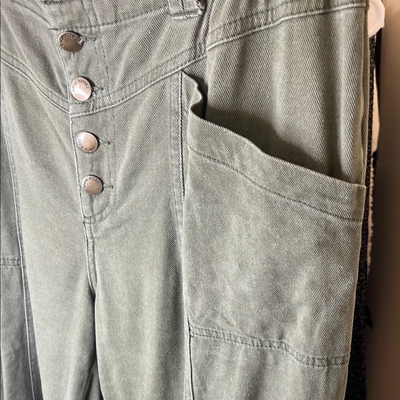 Knox Rose Target Olive Green High-Waisted Pants - Picture 3 of 7